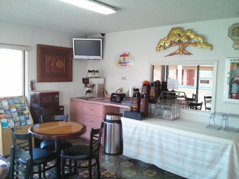 Redfinn Inn ฟอร์ตเพียร์ซ ภายนอก รูปภาพ
